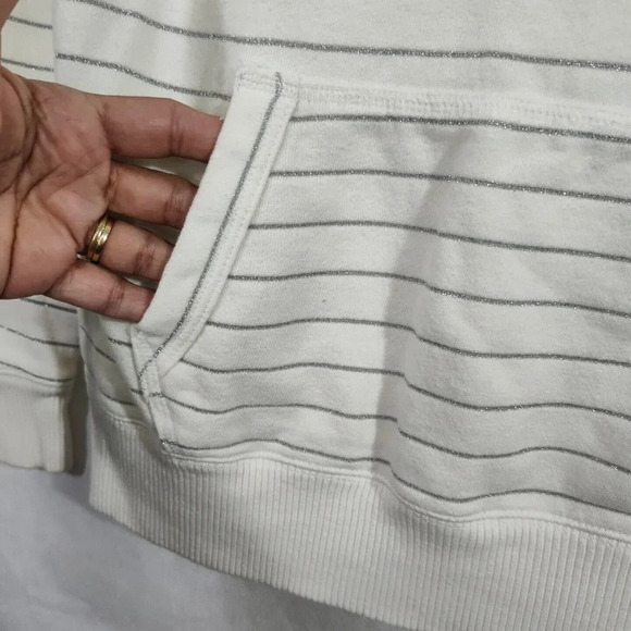 Aeropostale Cream Silver Metallic Stripe Pullover Hoodie Size M Pocket FLAW - Picture 3 of 9